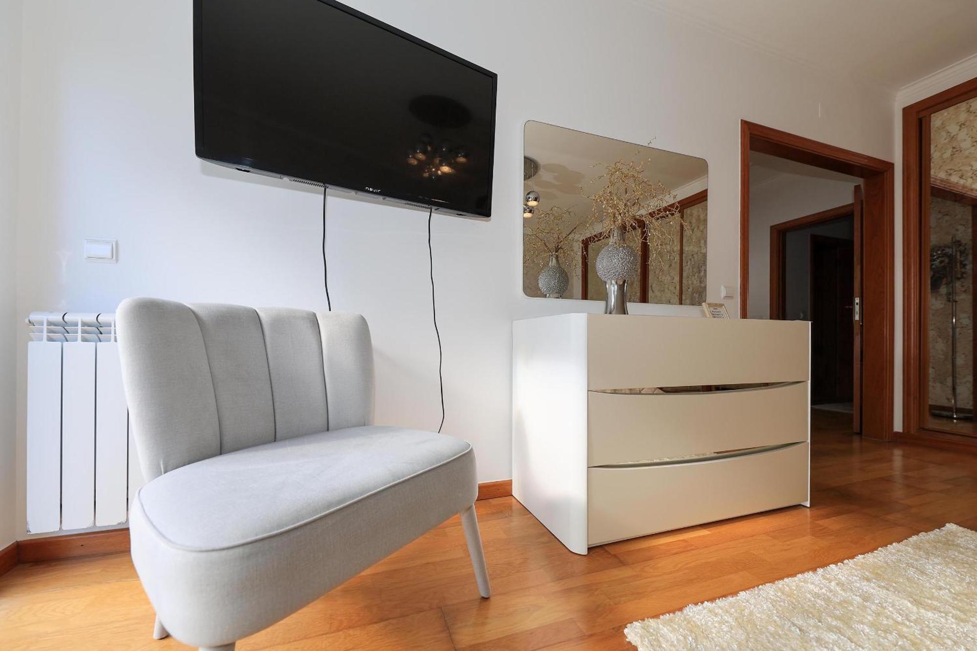 Moradia Chicharro Hotel Nazare Bagian luar foto