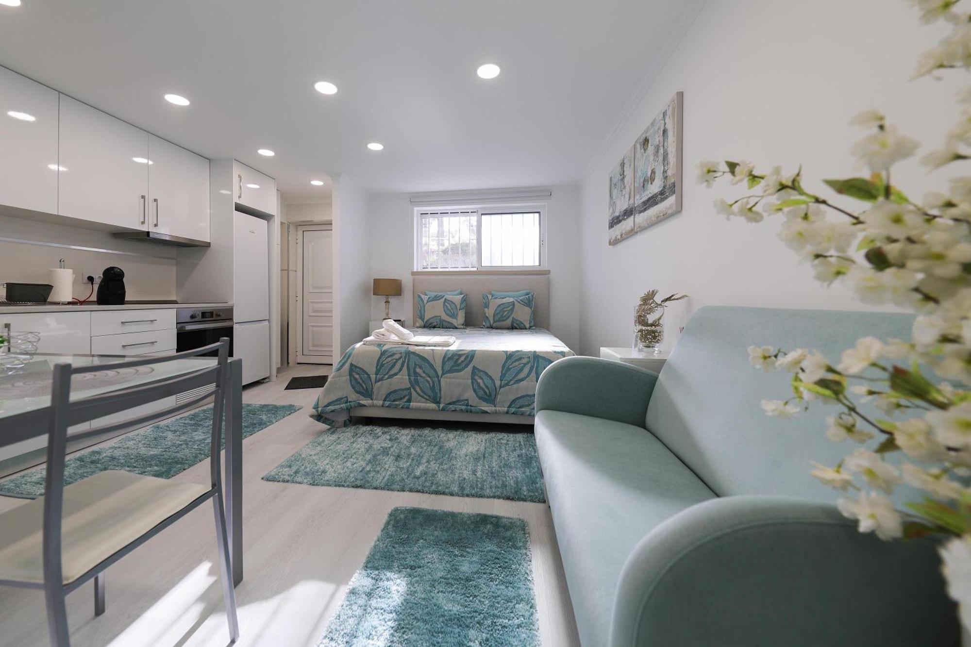 Moradia Chicharro Hotel Nazare Bagian luar foto