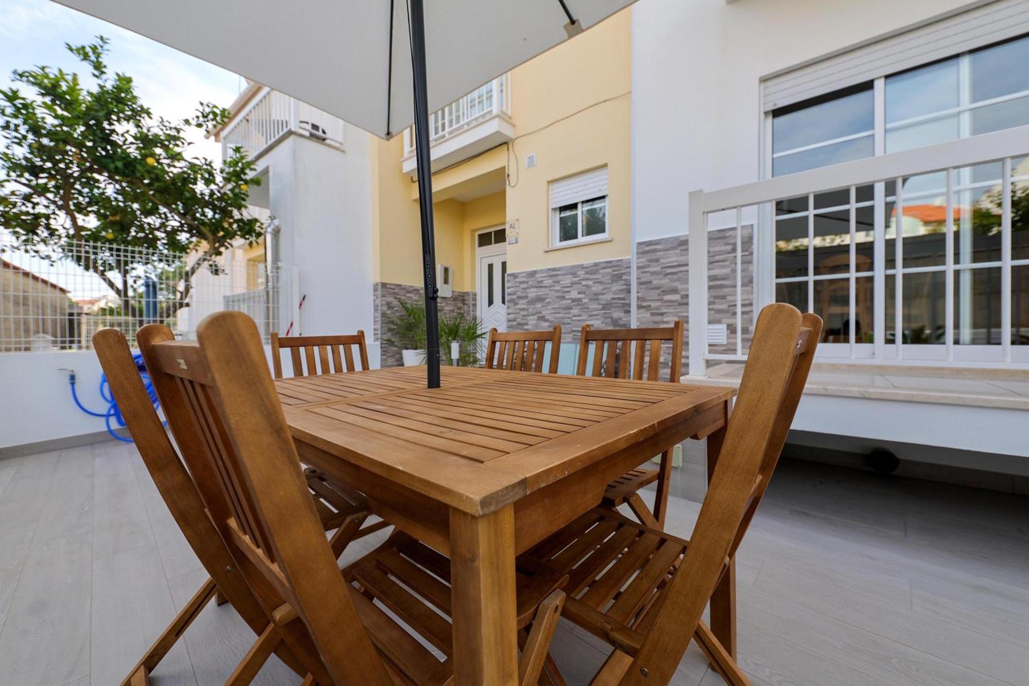 Moradia Chicharro Hotel Nazare Bagian luar foto